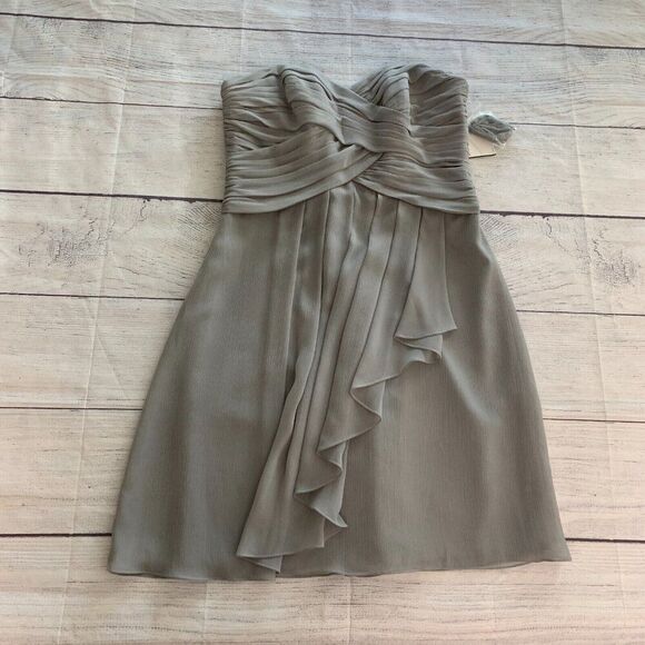 David's Bridal Bridesmaid Dress 10 Mercury Gray Strapless Crinkle Chiffon New - Picture 1 of 7
